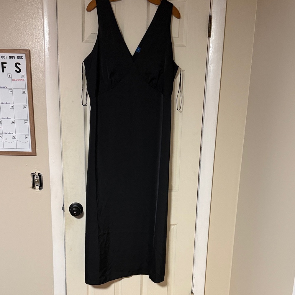 Old Navy Black Backless Dress